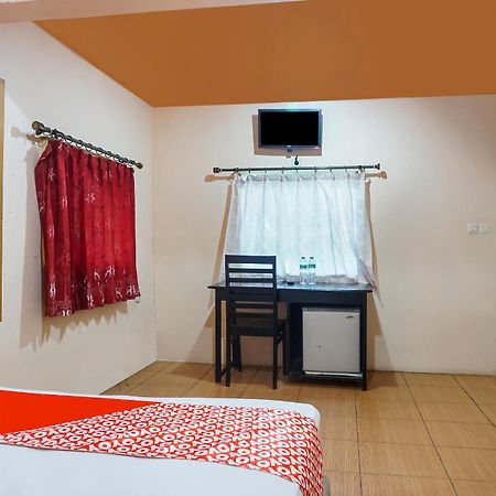 Oyo 90923 Makassar Cottage Balangberu Bagian luar foto